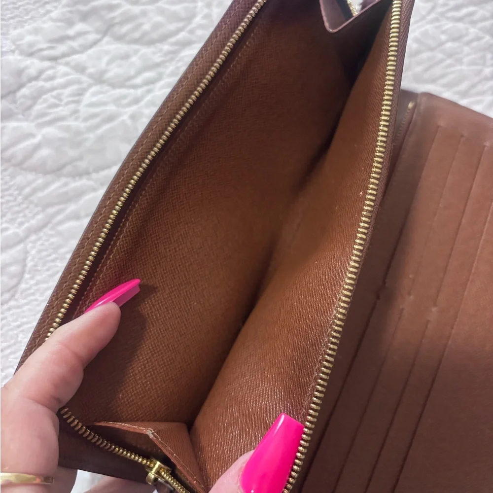 Louis Vuitton Monogram Brown Wallet